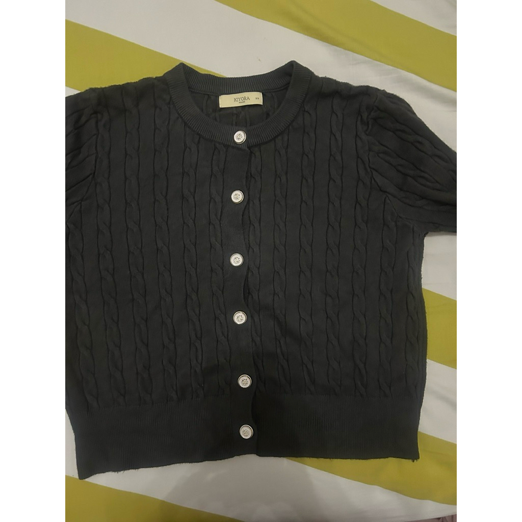 [PRELOVED] Cable knit kiyora wears dark grey