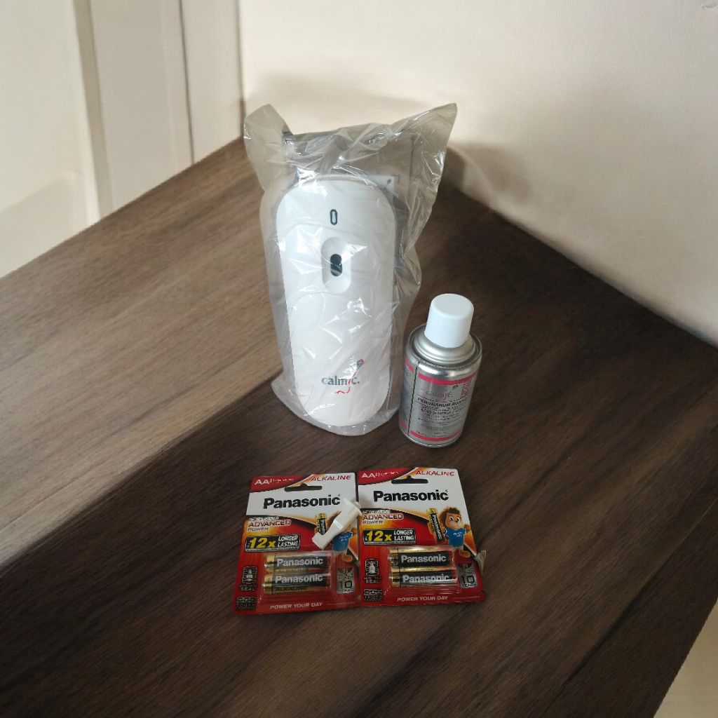 UNIT/DISPENSER  SIGNATURE SPRAY CALMIC NEW INCLUDE KUNCI UNIT & REFILL