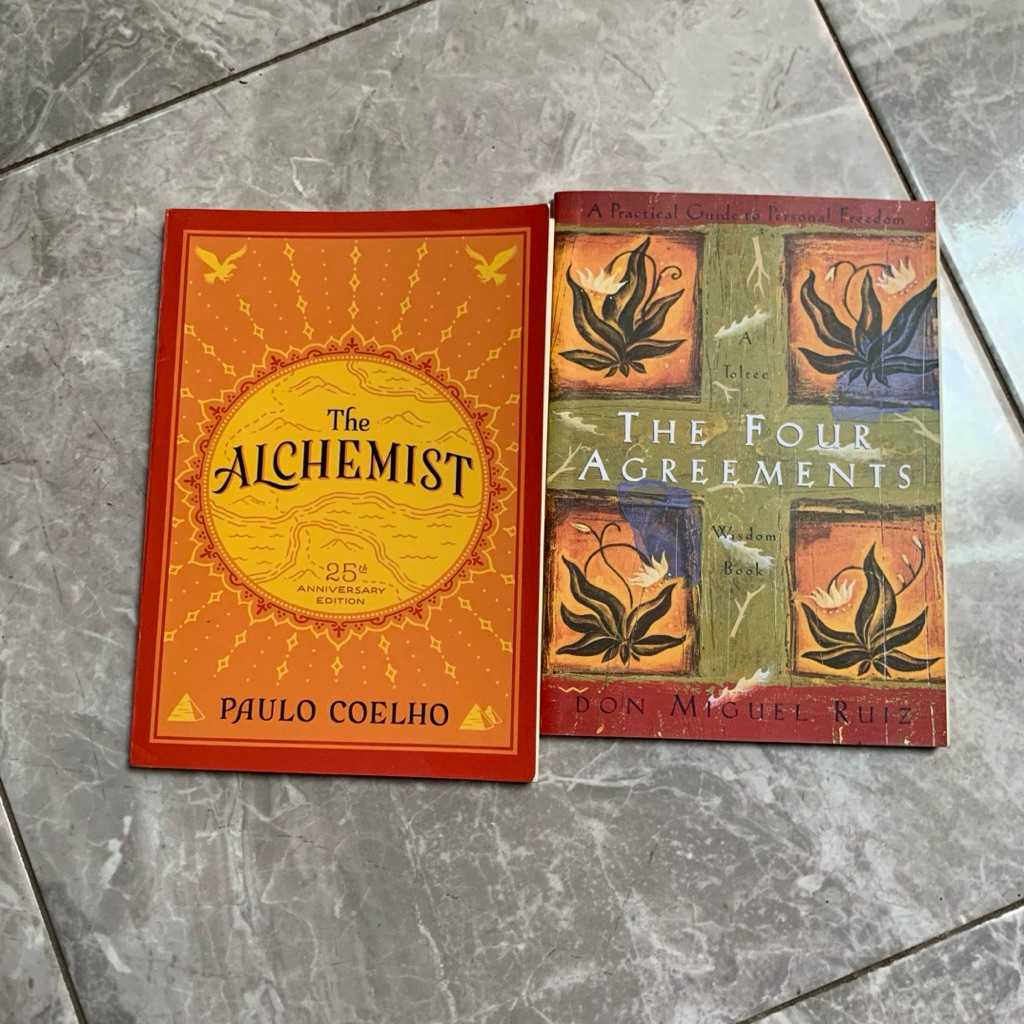 Buku The Alchemist / The Four Agreements /Pengembangan Diri Preloved