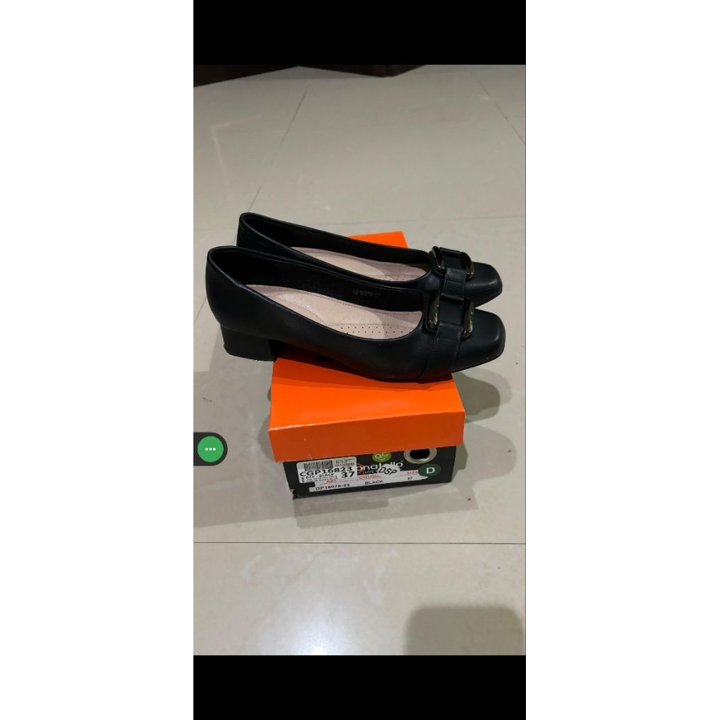 Sepatu Wanita Flatshoes Donatello Original seri 674 Warna Hitam Size 37 (23,5 cm)