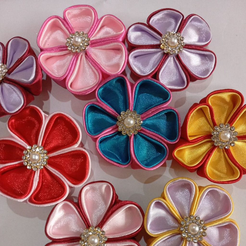 BROSS BUNGA KAIN / BROSS HIJAB BUNGA / BROSS BUNGA BESAR