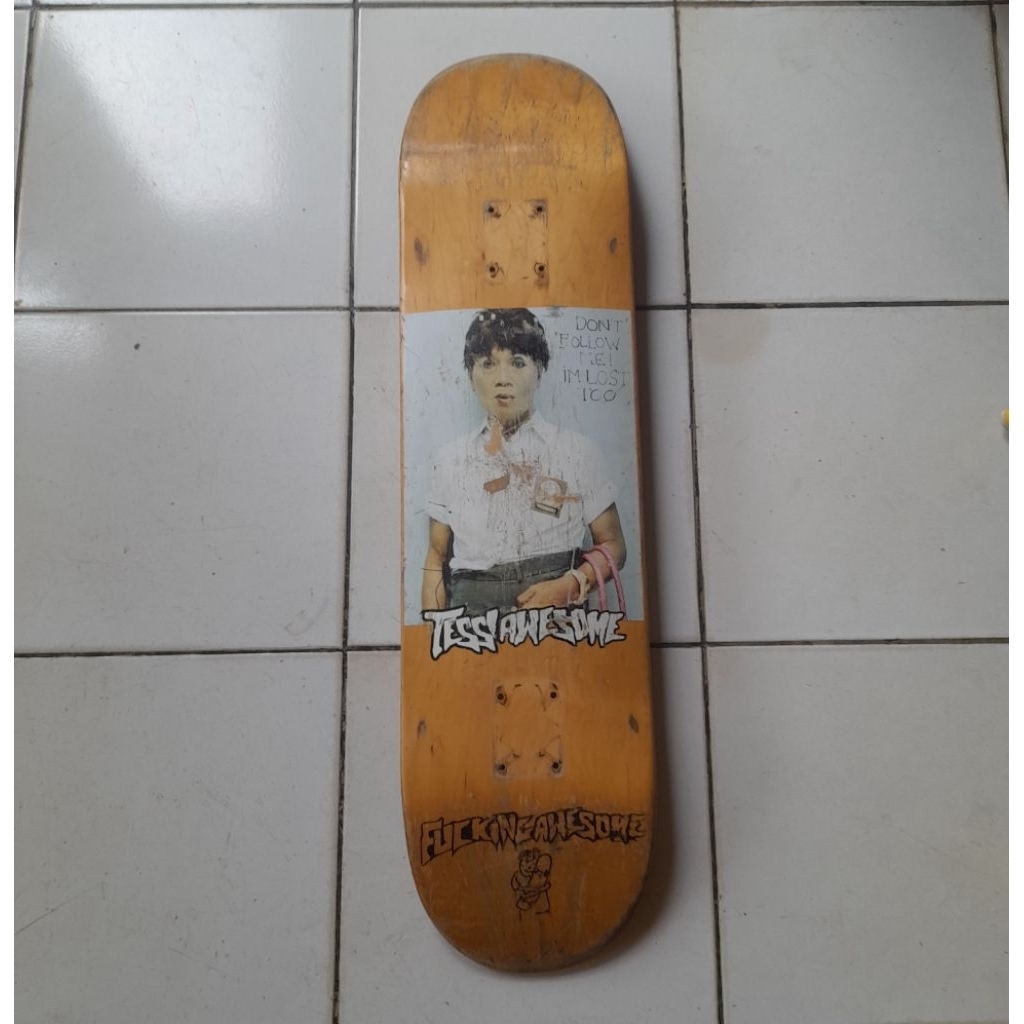 Skateboard Deck Puppets 8.0 second / bekas