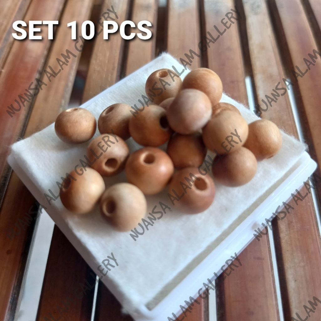 Set 10 Pcs Butiran Manik Kayu Cendana Harum Wangi Ukuran 8 dan 10 mm Exclusive