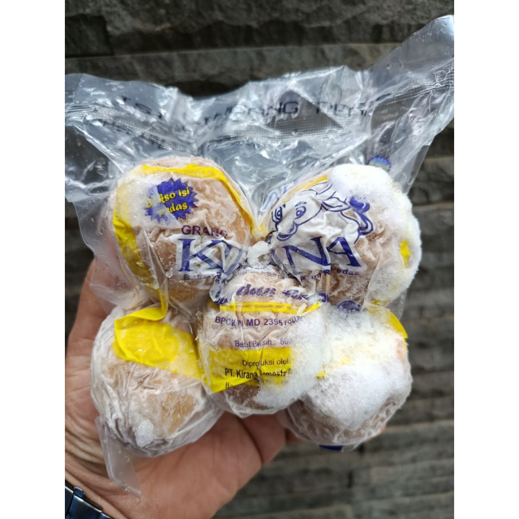 Kirana Bakso Sapi Jumbo Isi Daging Cincang Cabe Mercon (Isi 5pcs)  Kemasan 600gram