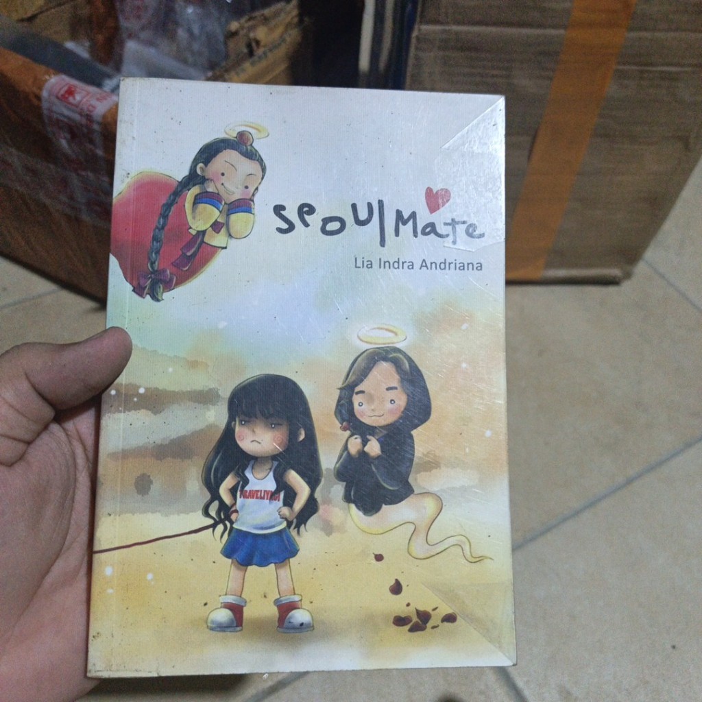 [Preloved] SeoulMate  Lia Indra Andriana