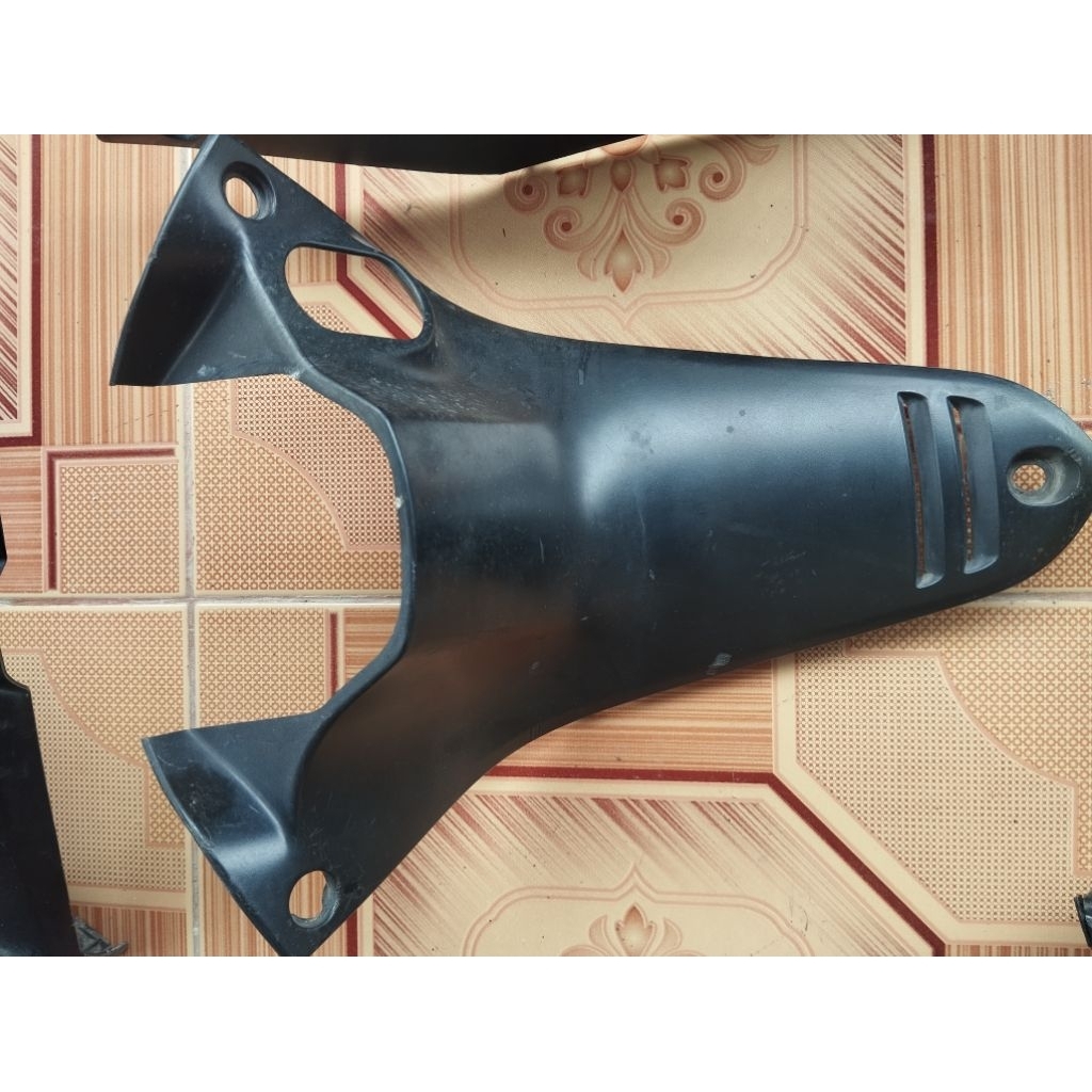 cover tengah supra x 125