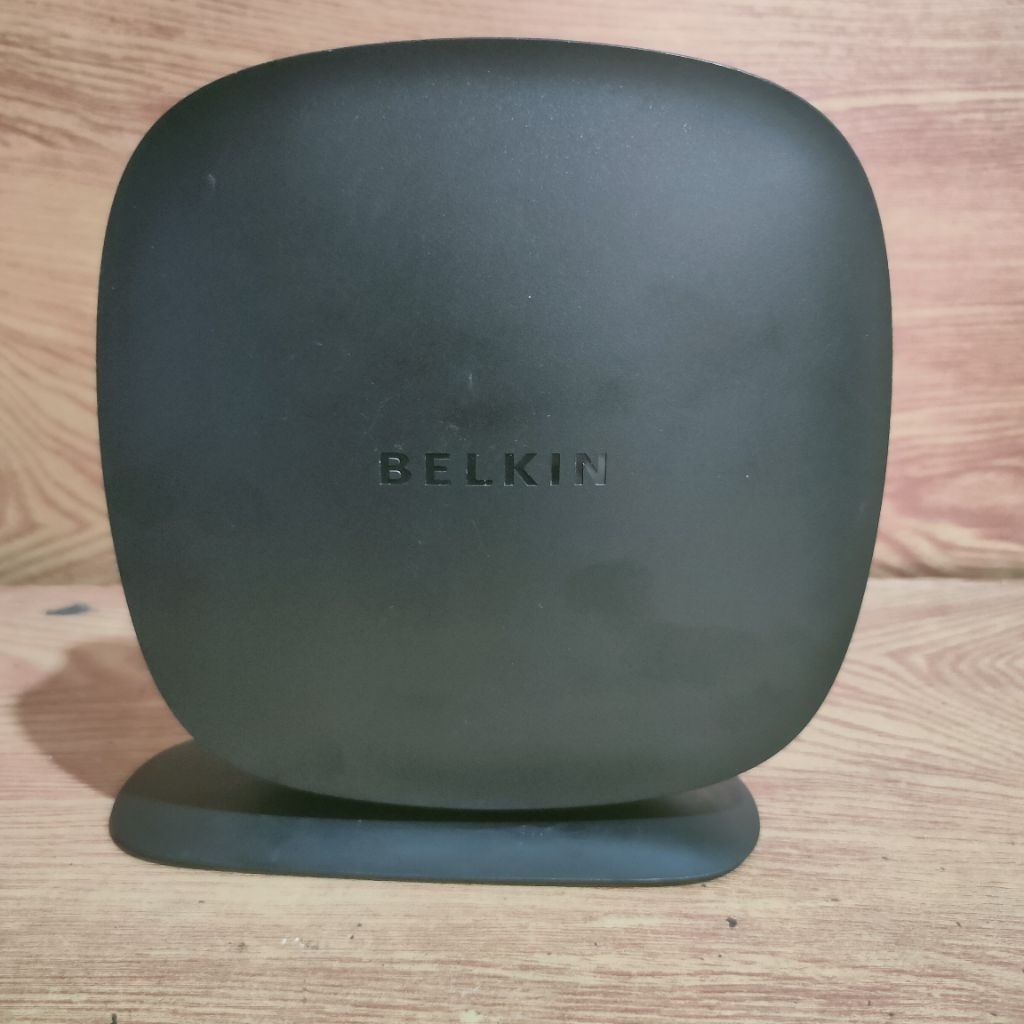 Belkin N150 Wi-Fi N Router 150 Mbps 4-Port 2.4 GHz Wireless F9K1001 V1