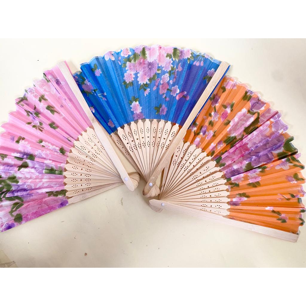 Souvenir Kipas Jepang Kipas Kain Motif Cantik Gagang Kayu Kipas tangan gagang bambu polos souvenir p