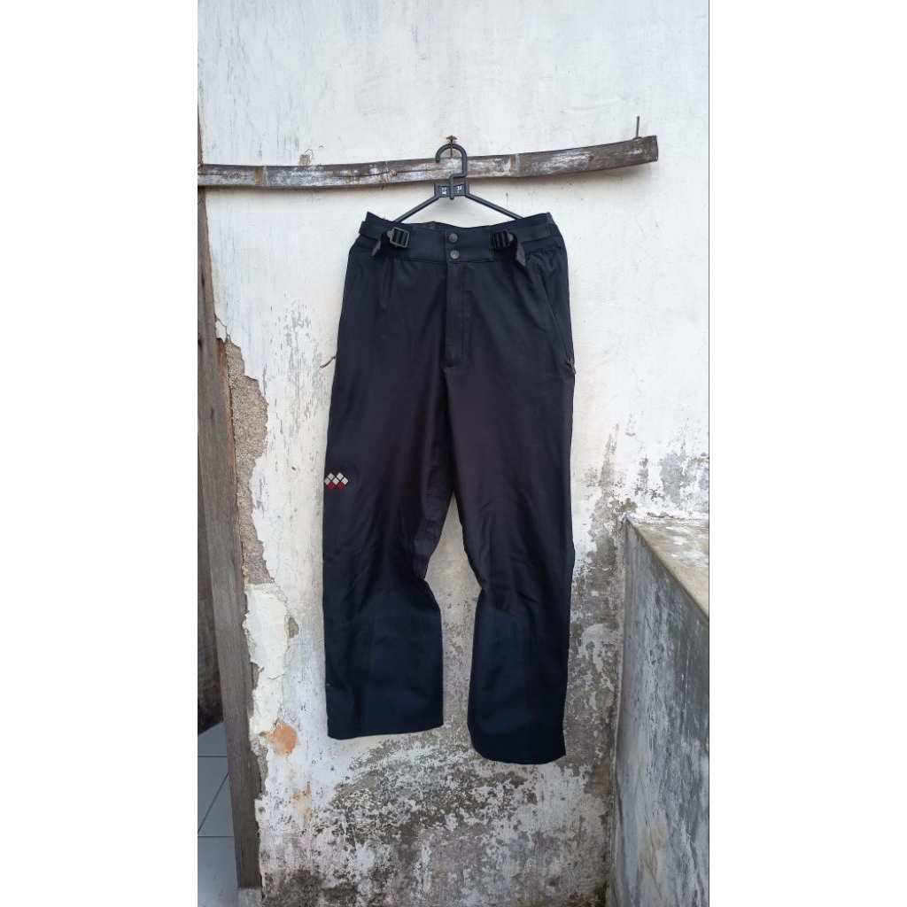 Celana Montbell Goretex