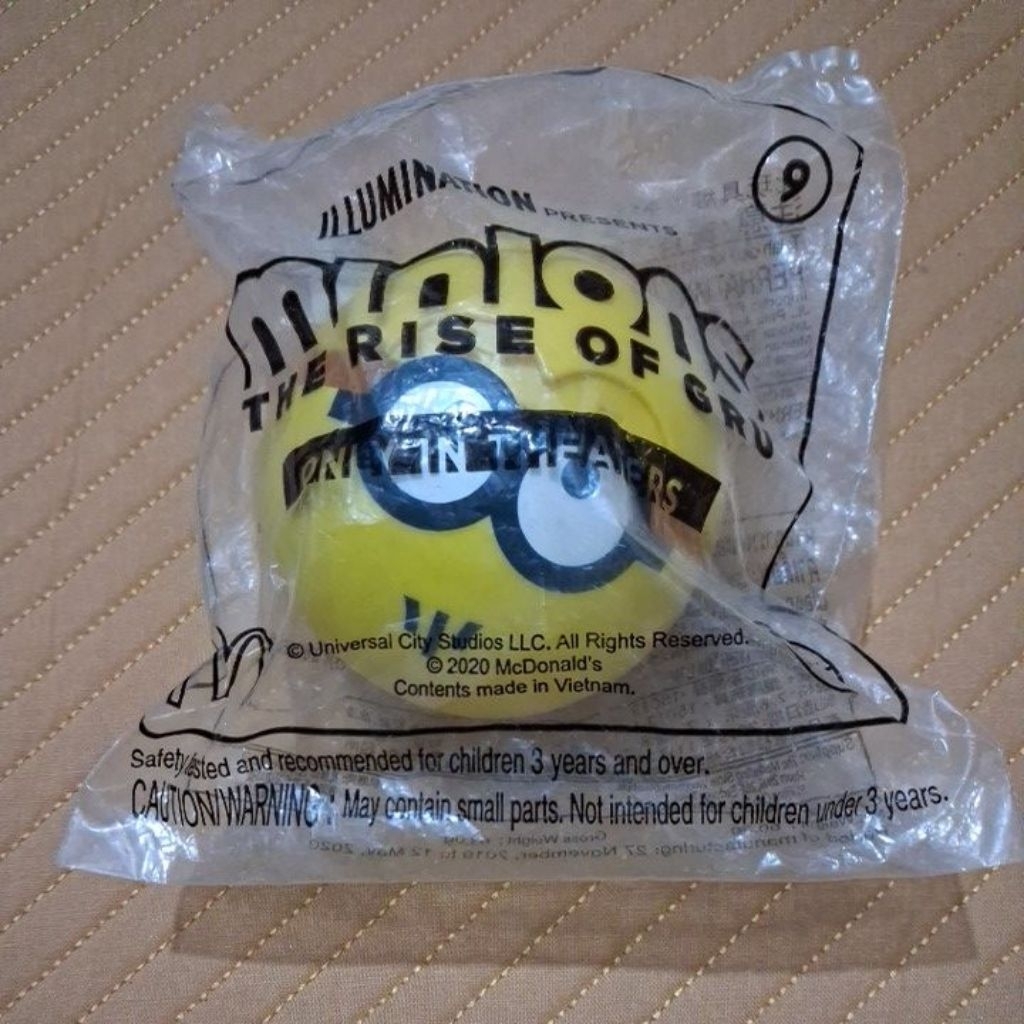 happy meal mcd minions the rise of gru