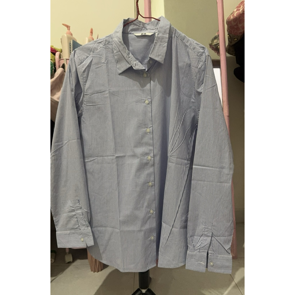 preloved uniqlo striped shirt
