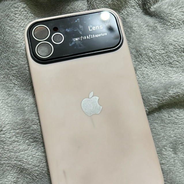 [Preloved] Casing Iphone 11 warna baby pink