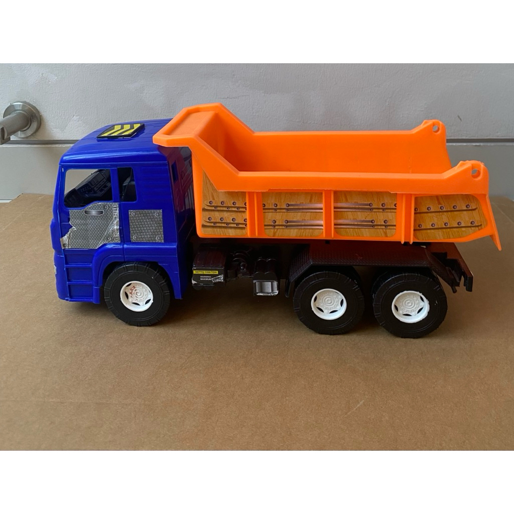 Preloved mainan anak Truck besar