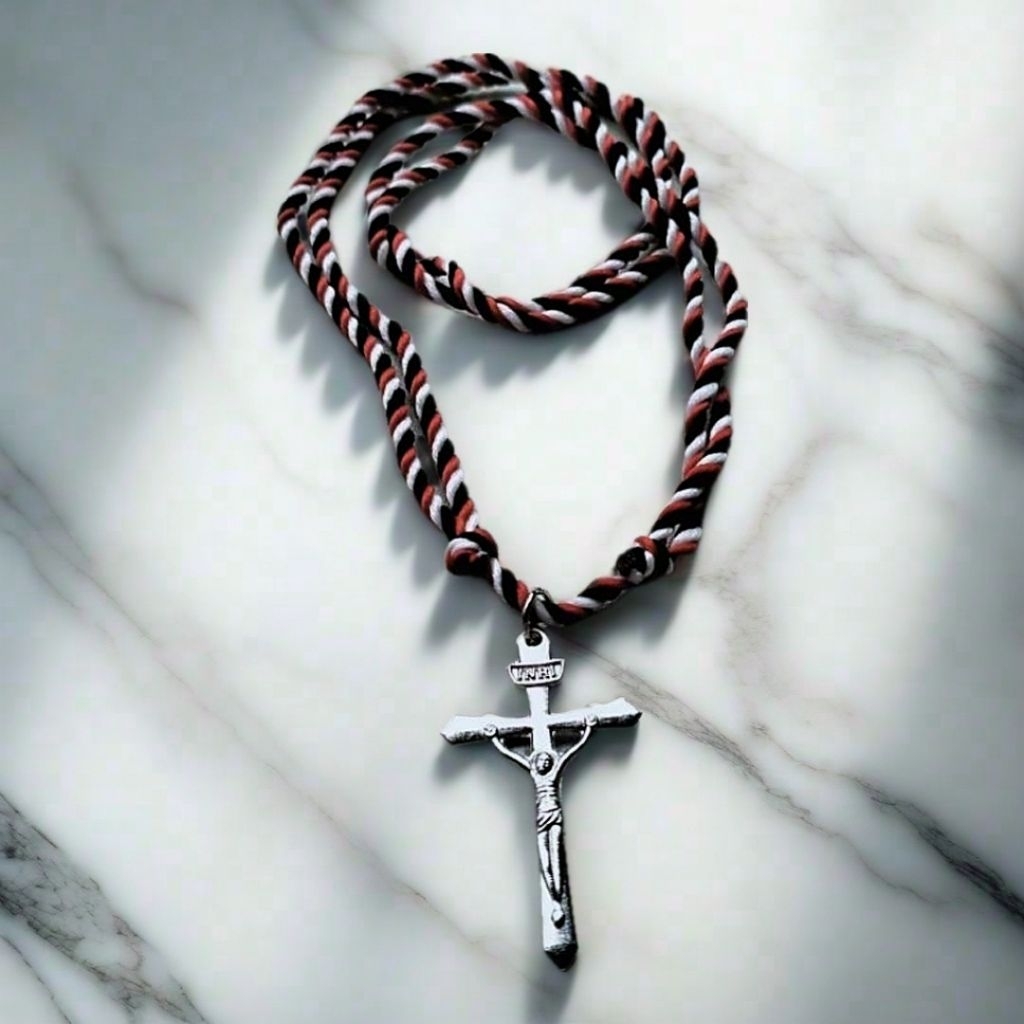 K14 KALUNG SALIB TITANIUM