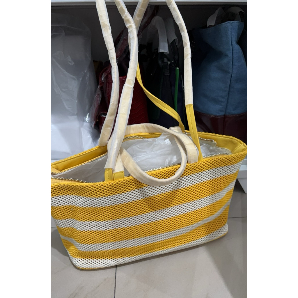 bag by madelyn