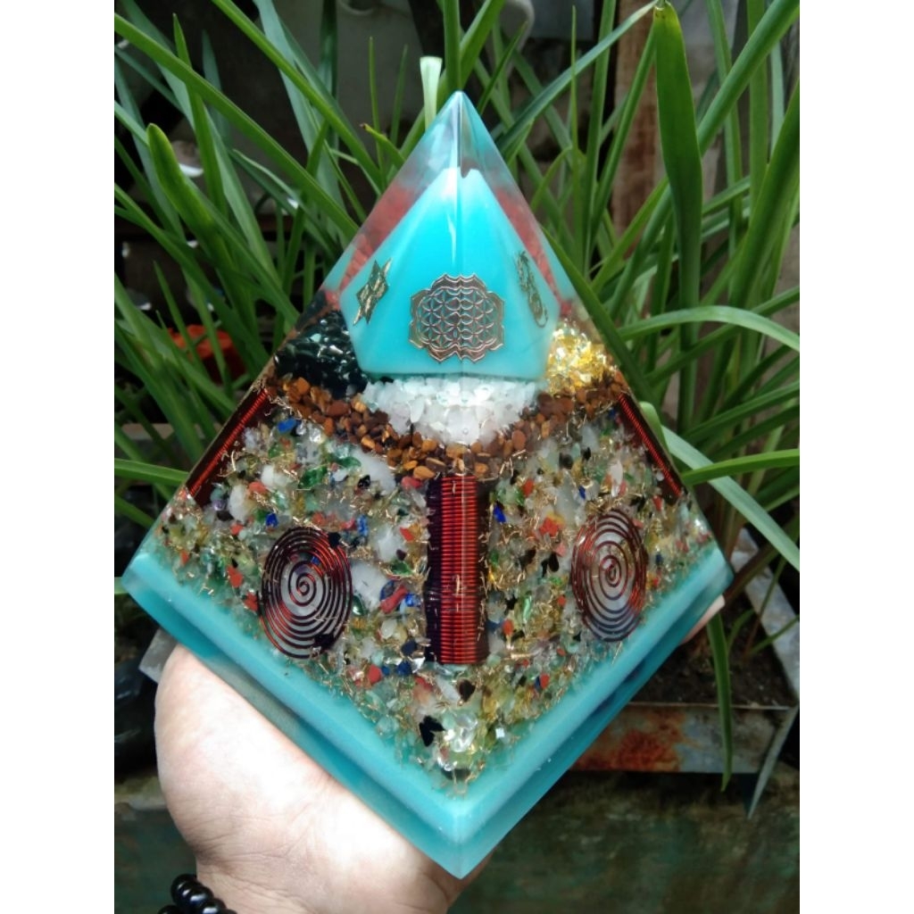ORGONITE PYRAMID ENERGY UNIVERSE ALPHA THETA BETA GAMMA