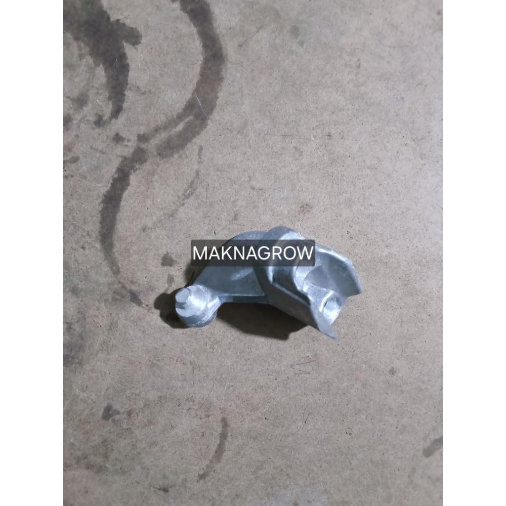 kuda kuda / tuas piston besi sprayer solo 15 liter manual