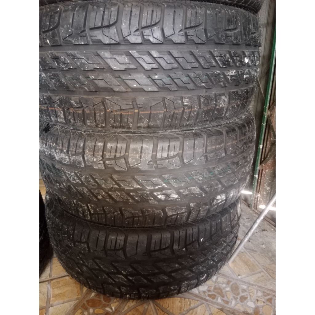 Ban 275/45 R20 Achilles Baru