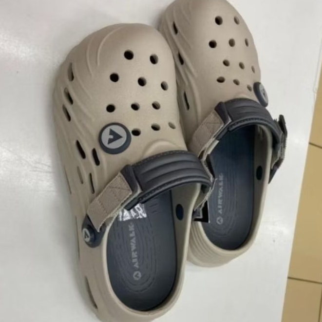 Sandal pria Globe airwalk grey original