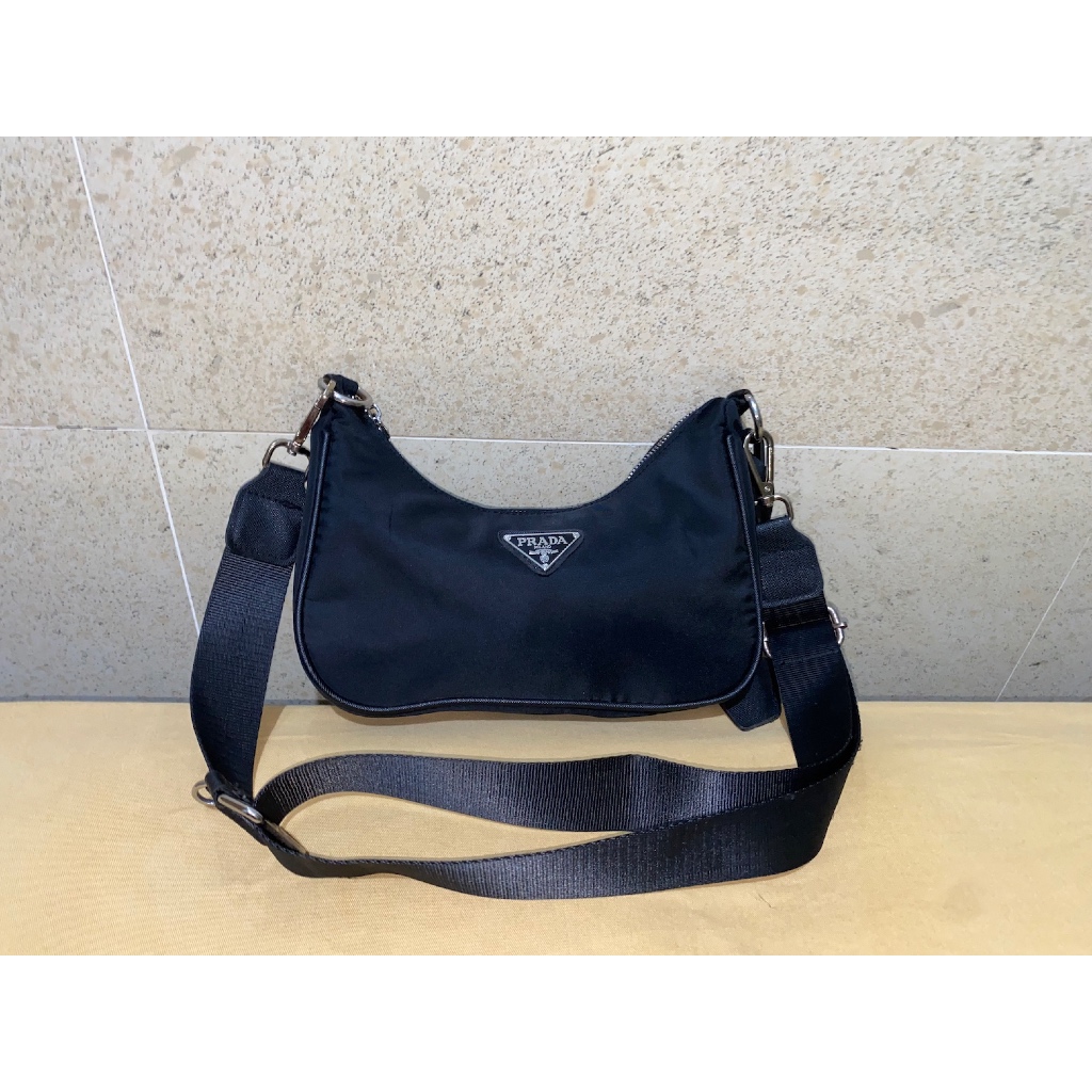tas sling bag selempang cewe wanita brand Prada nylon hitam black