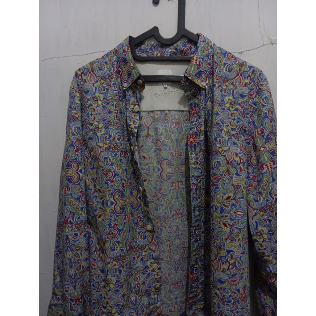 kemeja pretty green x the beatles second