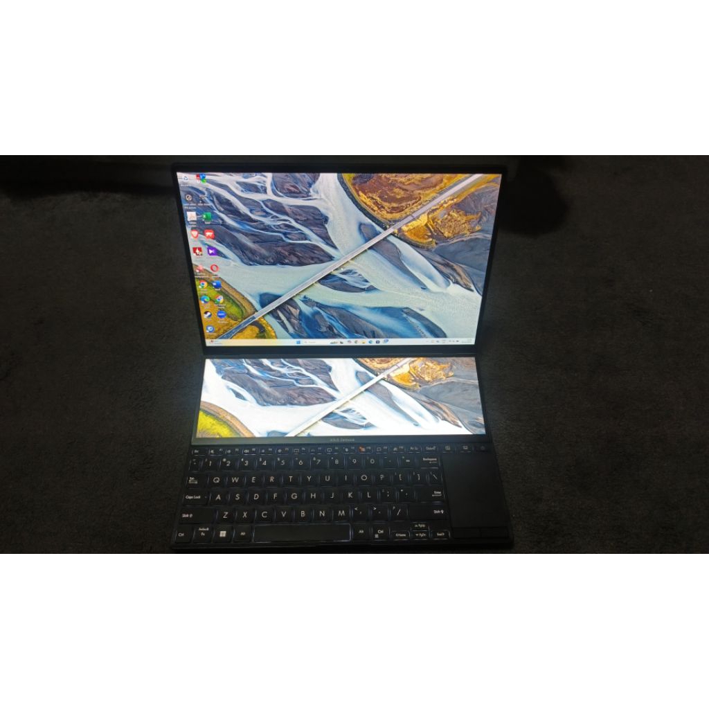 ASUS ZENBOOK PRO DUO UX 8402ZA