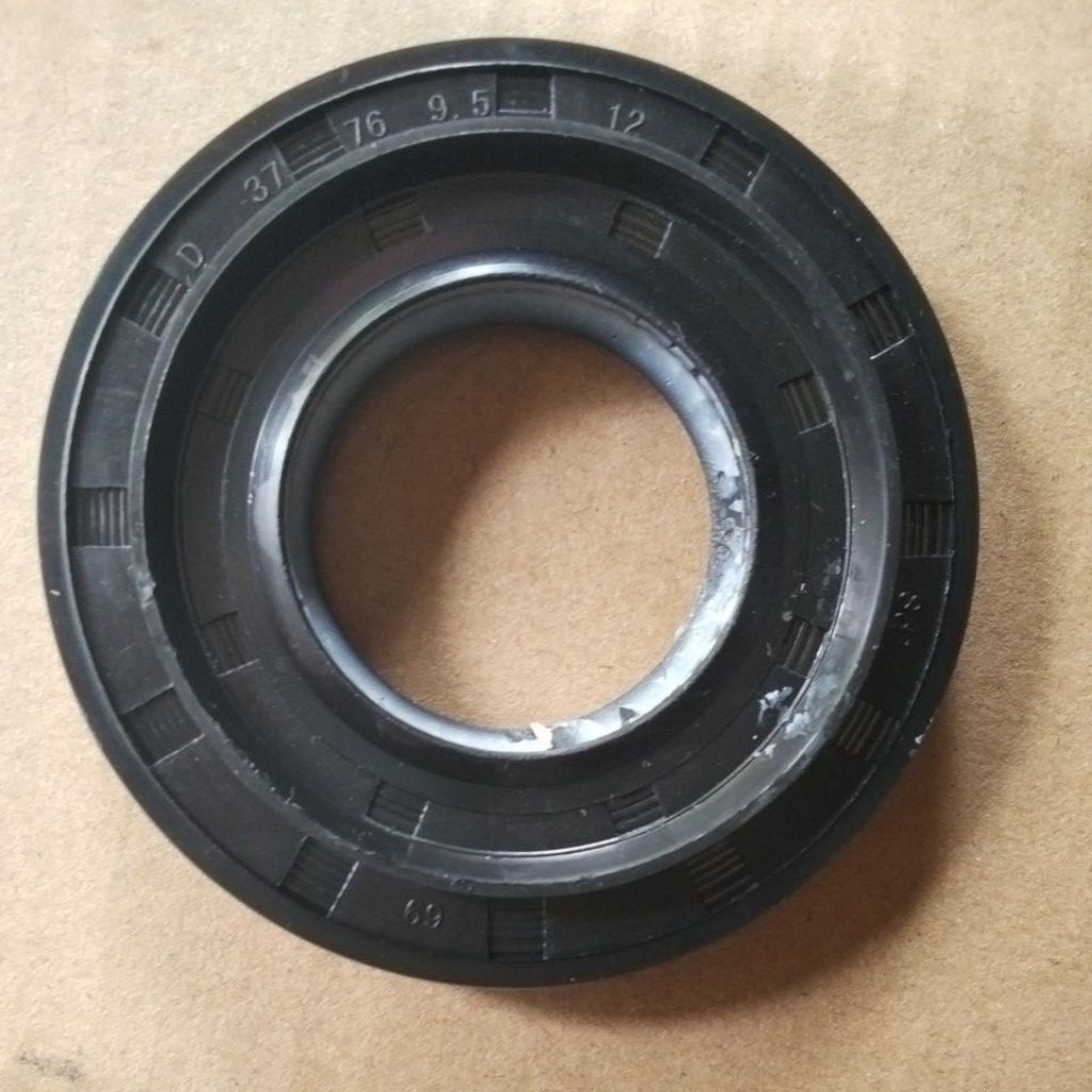 Seal bearing mesin cuci LG front loading 8kg