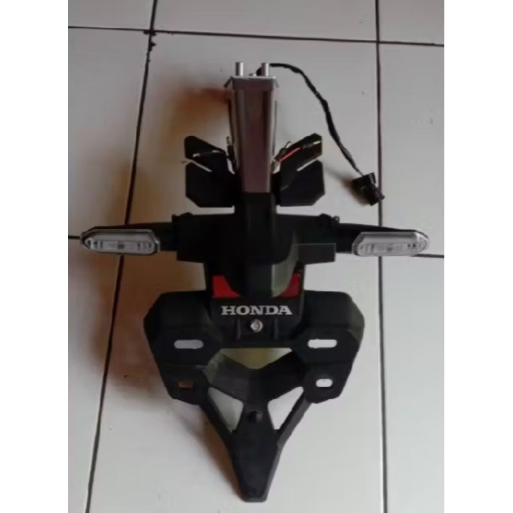 Spakbor belakang CBR 250RR