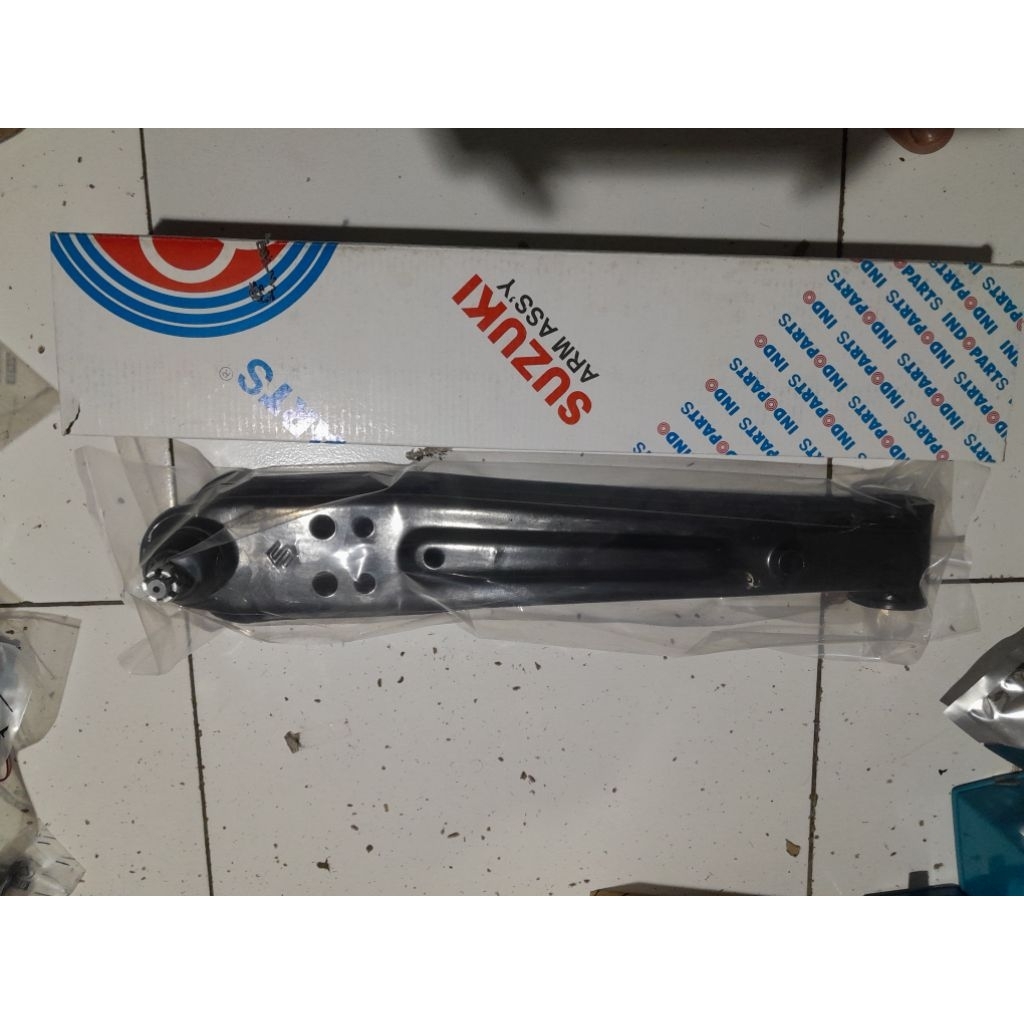 LOWER ARM SAYAP BAWAH KAPAK KAPAK SUZUKI APV FUTURA INDOPART