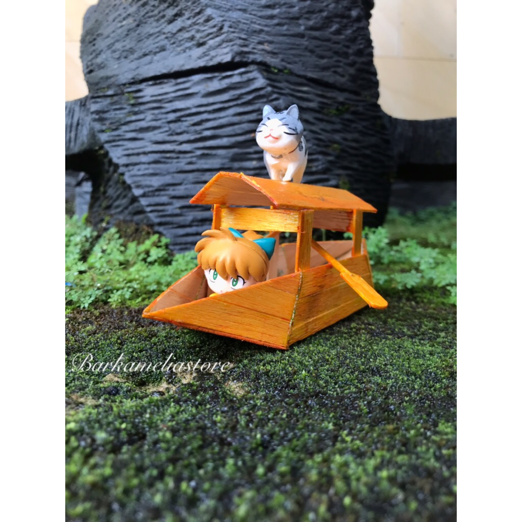 Miniatur Perahu Nelayan unik