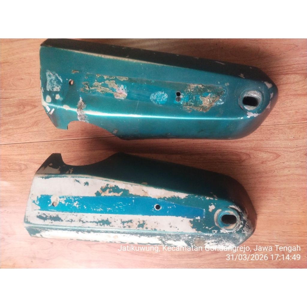 Tepong Kempol Cover Body belakang Yamaha v75 v80