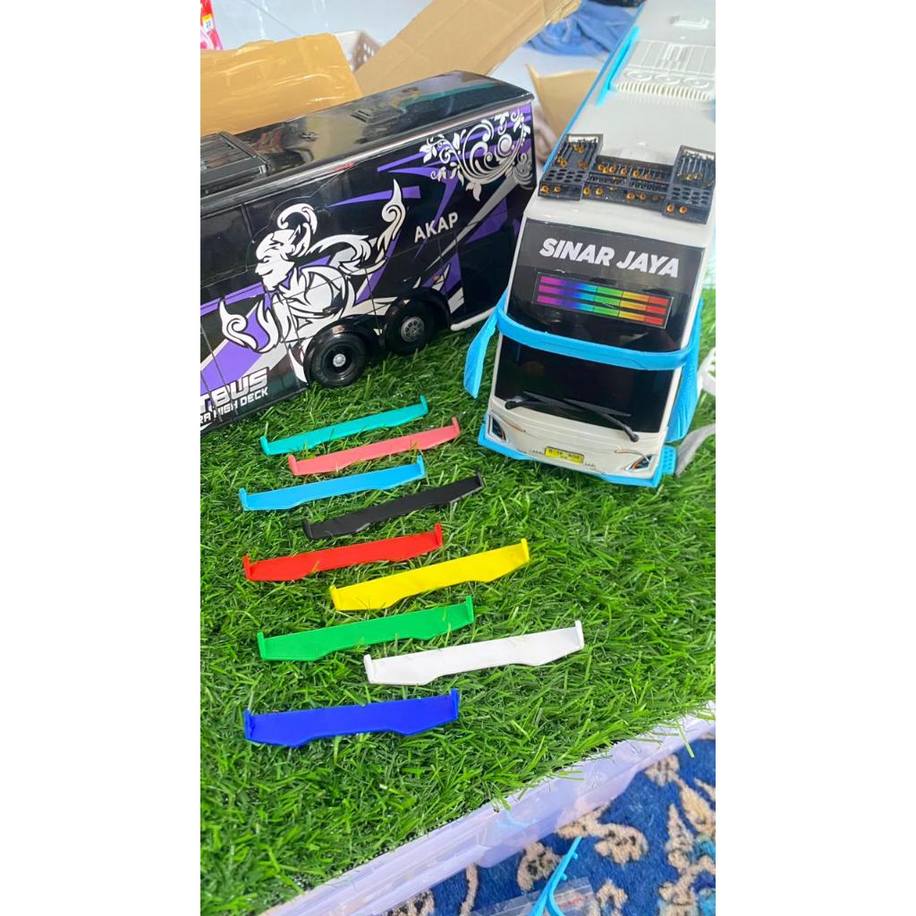 WINGLET MINIATUR BUS RKC TRONTON UHD