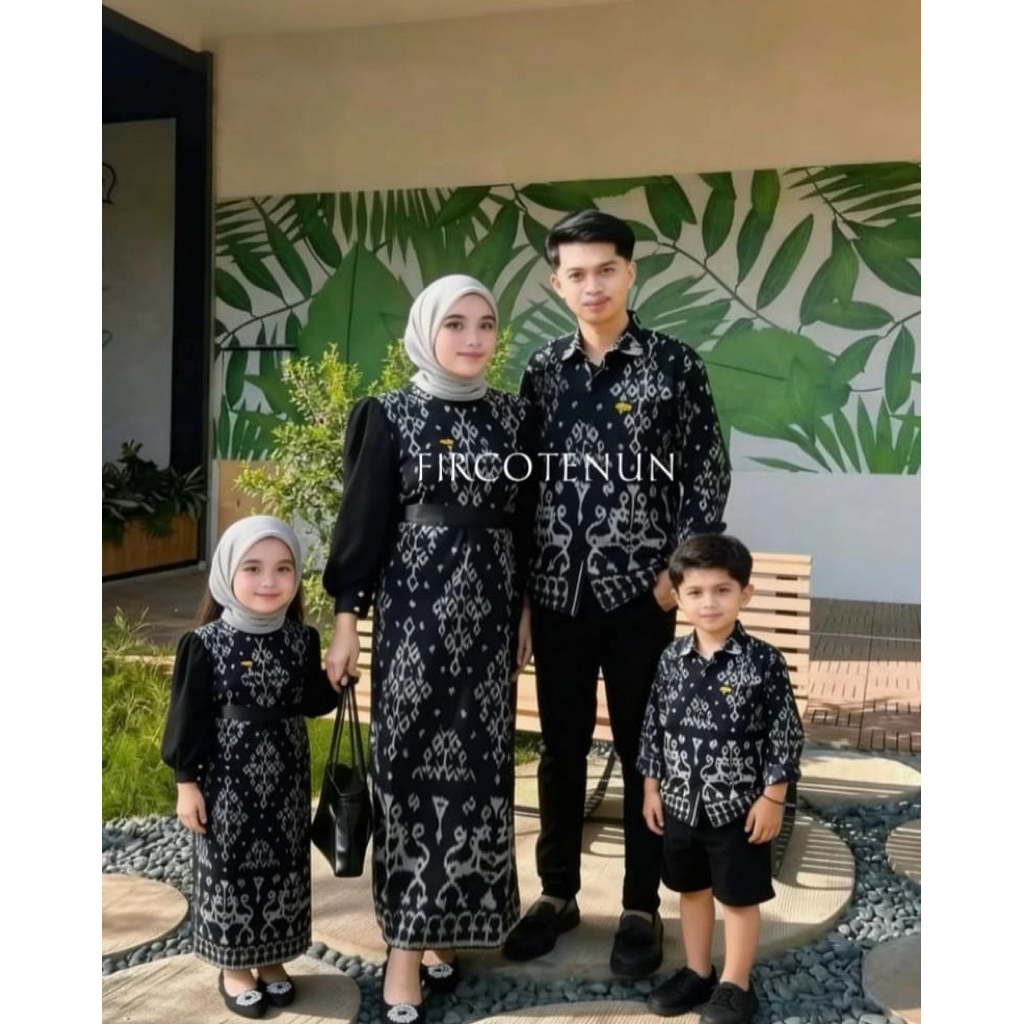 Couple Keluarga Tenun Viana Hitam - Sarimbit Keluarga Tenun - Kemeja Tenun Pria & Dress Tenun Wanita