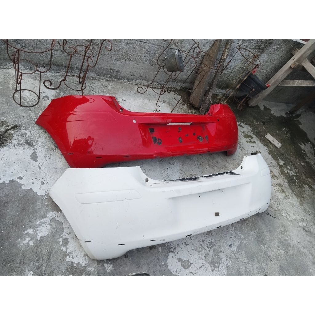 bemper belakang Yaris bakpao 2009/2010/2011 original