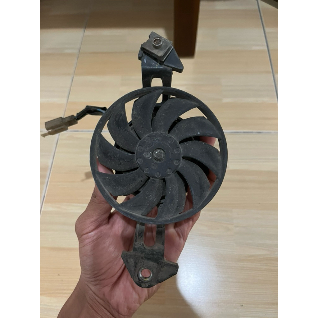 Kipas radiator Vixion old ori