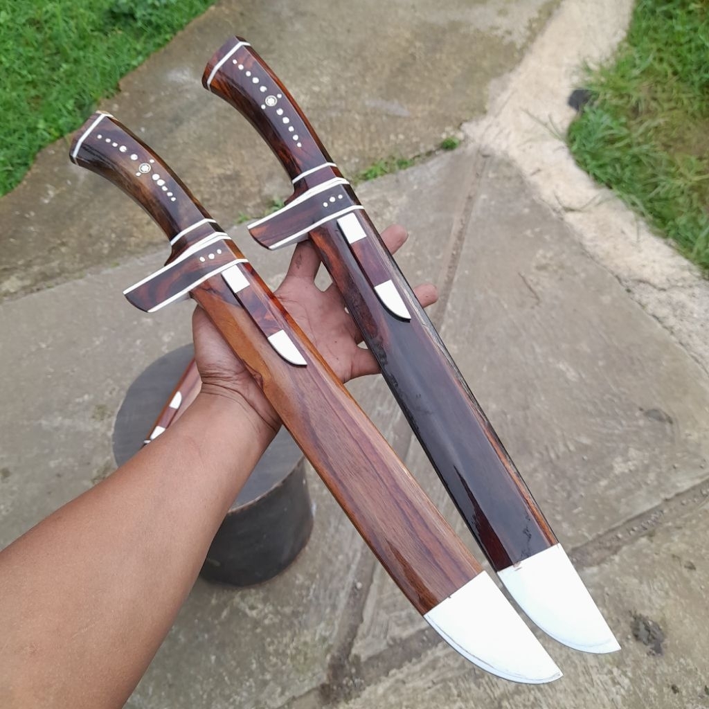 GOLOK MODEL TARISI KHUSUS SEMBELIH SUPER TAJAM HIGH CARBON