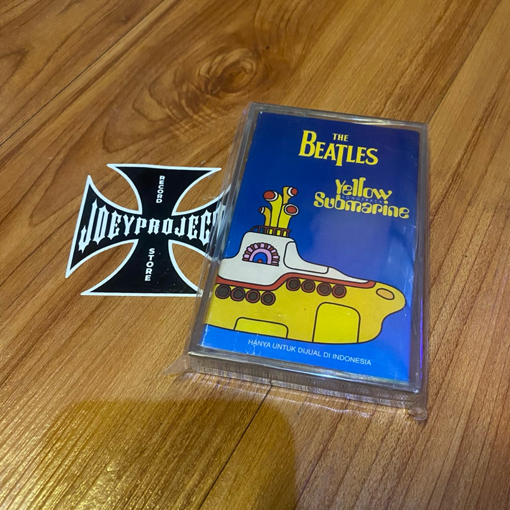 kaset the beatles - yellow submarine