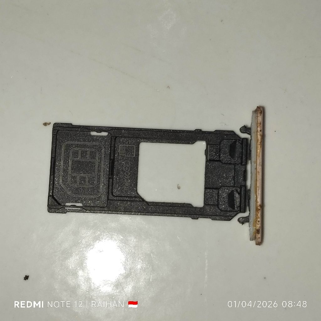 Simtray Sony XPeria X Compact