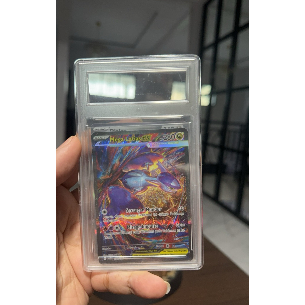 Kartu Pokemon SAR Latias ex