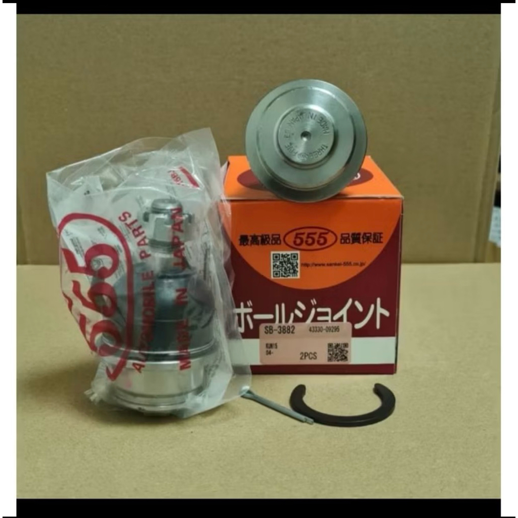 Ball Joint Atas Innova Fortuner Reborn 555 Japan Original