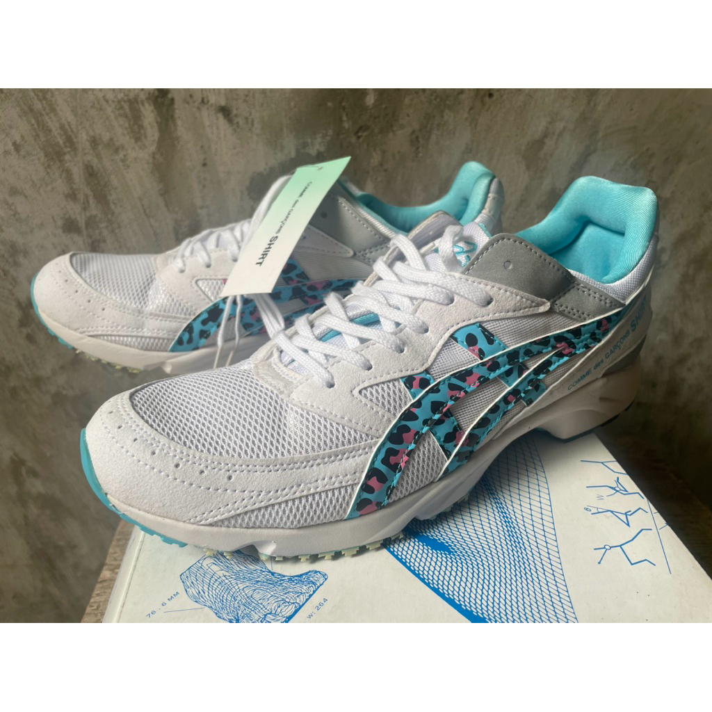 Cdg Shirt x Asics Collab Sneakers BNIB