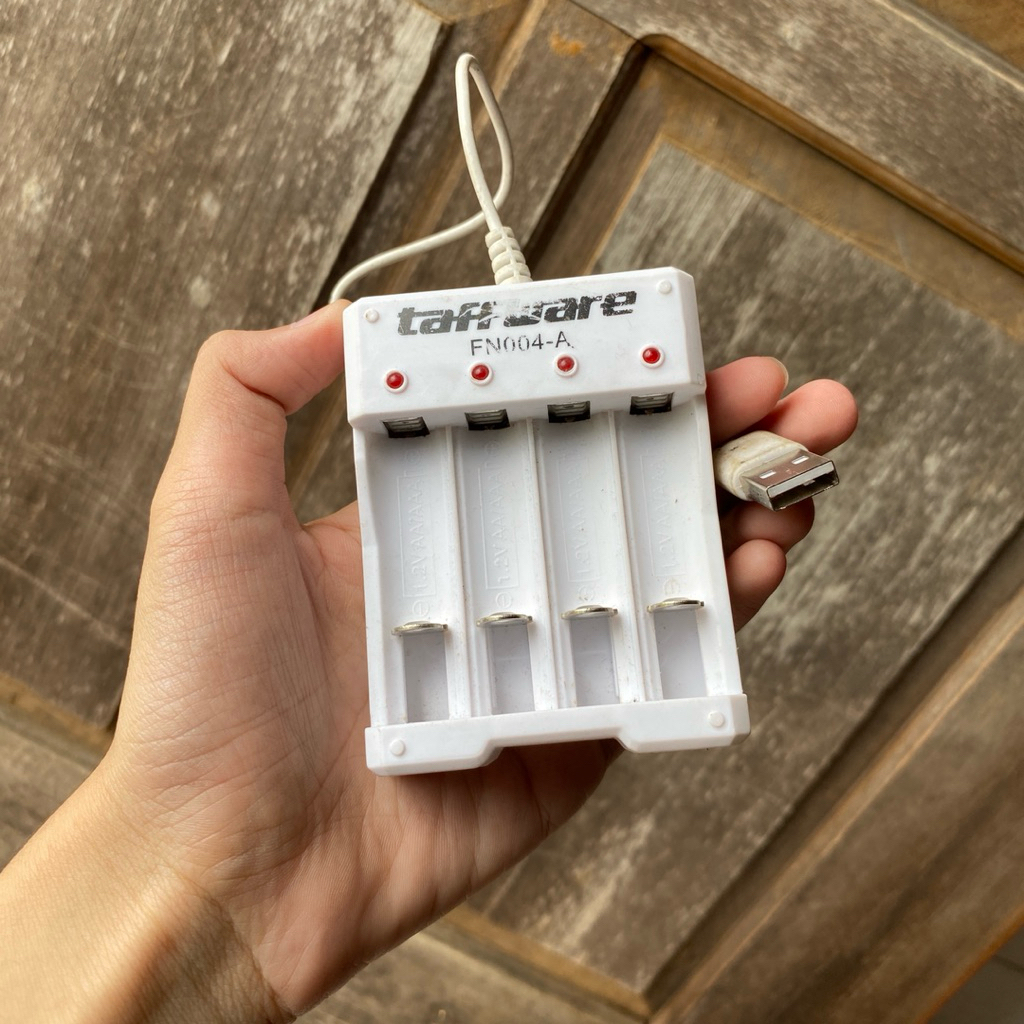 CHARGER BATERAI AA A2 cas charging battery taffware