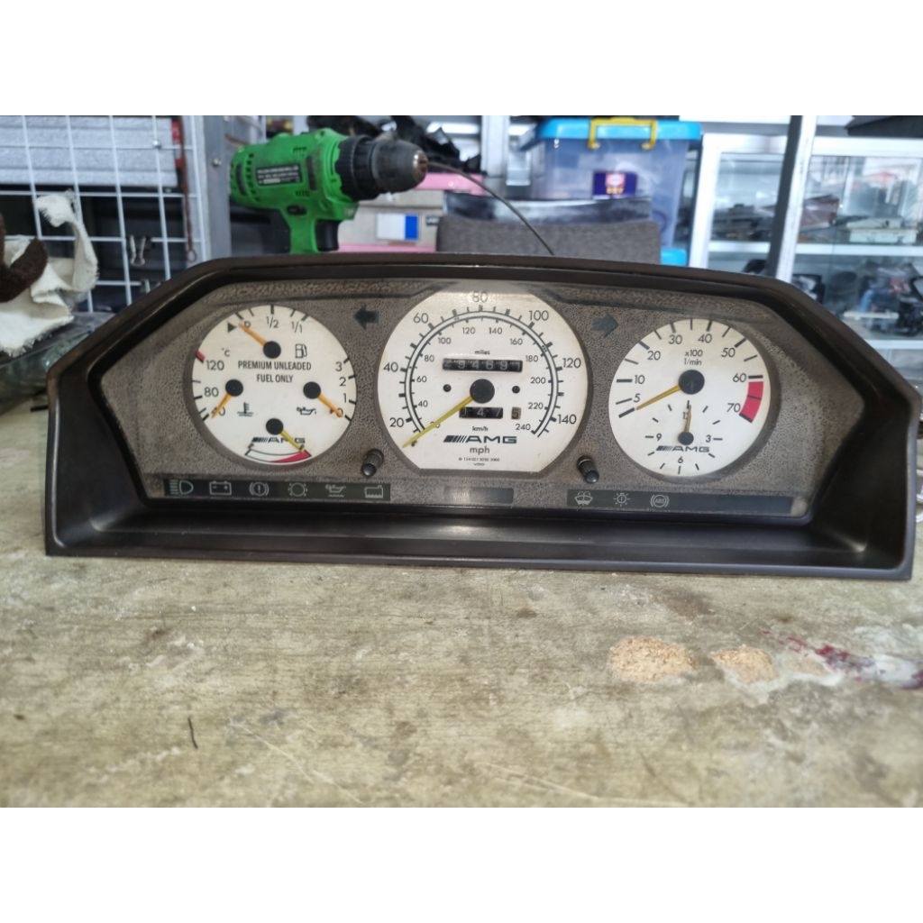 Speedometer Mercedes Benz W124 300E White