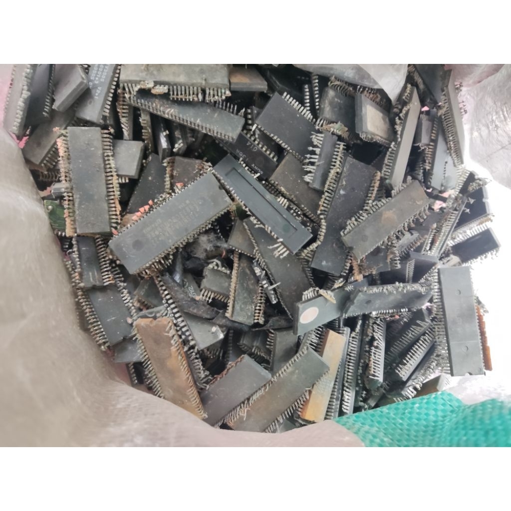 Bahan Leburan emas ic cucuk