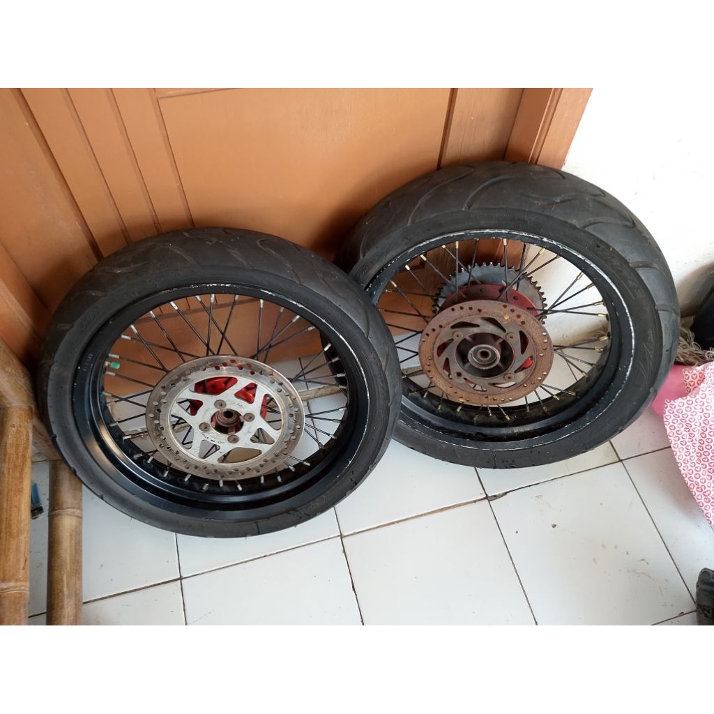velg pelk velk wheelset trail Hyosung Rx 125 Monstrac supermoto R17 merk Champ ex Motor Custom bisa 