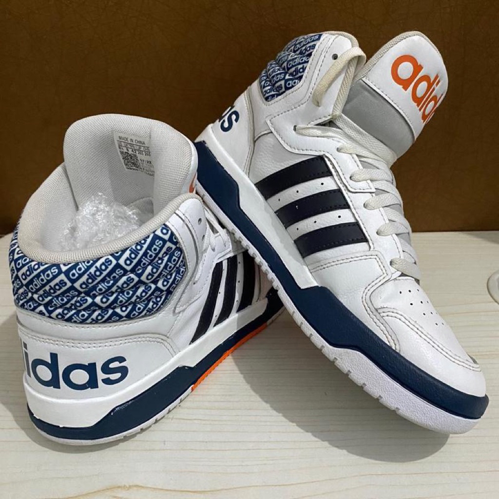 Sepatu second - PRELOVED brand Adidas Neo Entrap size 42 Authentic Original