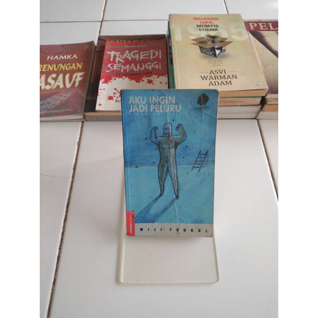 wiji thukul aku ingin jadi peluru