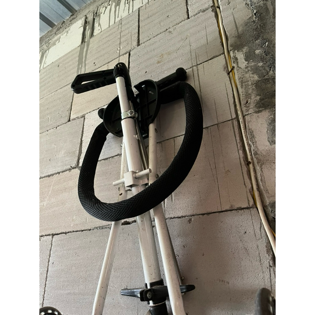 Preloved Stroller lipat roda 3