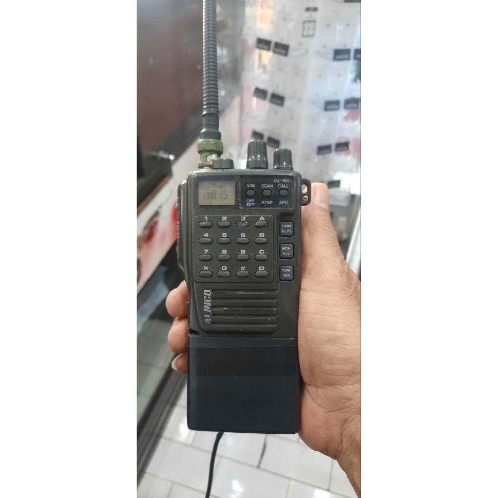 Ht Alinco dj-180 asli jepang RX OK  tk ok layar lcd timbul sempurna