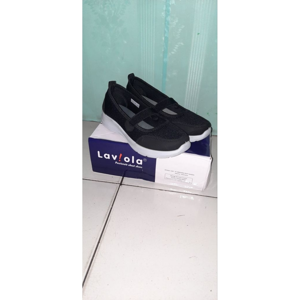 PRELOVED Sepatu Laviola
